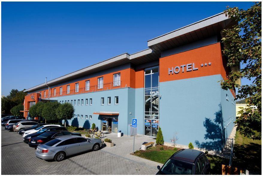 Hotel Mariana Gaborika Trencin Exterior photo